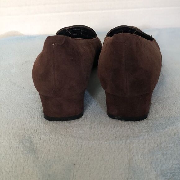 Amalfi Pumps  - Picture 4 of 8